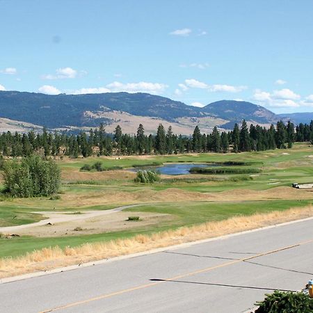 Отель Quail Ridge Келоуна Экстерьер фото